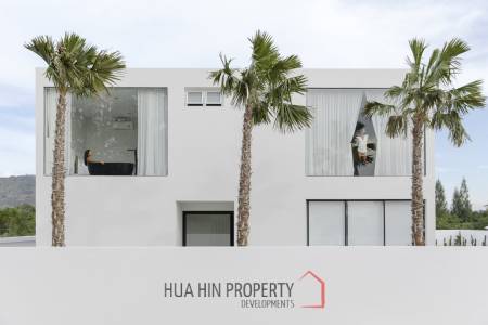 4 Bedroom, Minimalistic, Ultra Modern Pool Villa