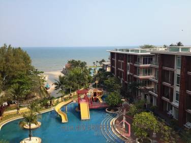 Large 2 Bed Condominium by the Sea - North Hua Hin