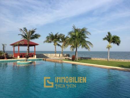 Sea Side Condominium: Große 2 Schlafzimmer-Eigentumswohnung am Meer - Nord Hua Hin