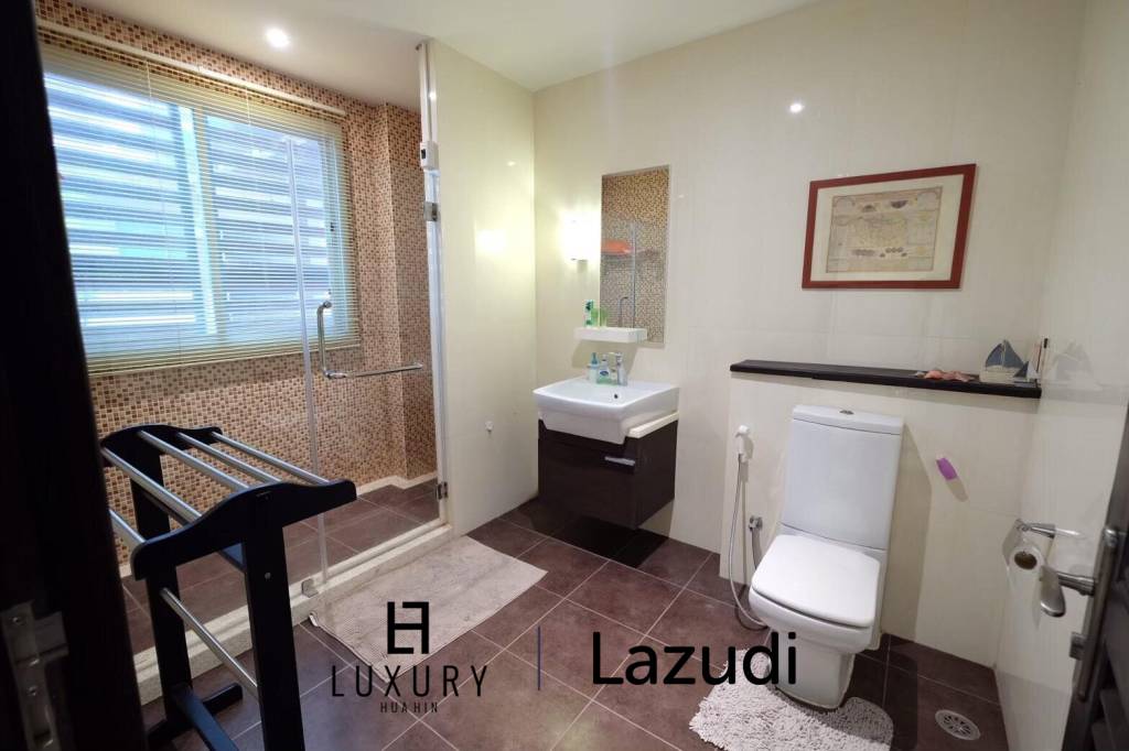 Large 2 Bed Condominium by the Sea - North Hua Hin