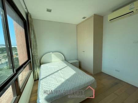 Stunning 3 Bed Condo with Sea and Pool View in town