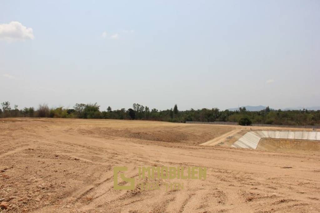 26 Rai of Amazingly Beautiful Land – Mountain and Sunset Views