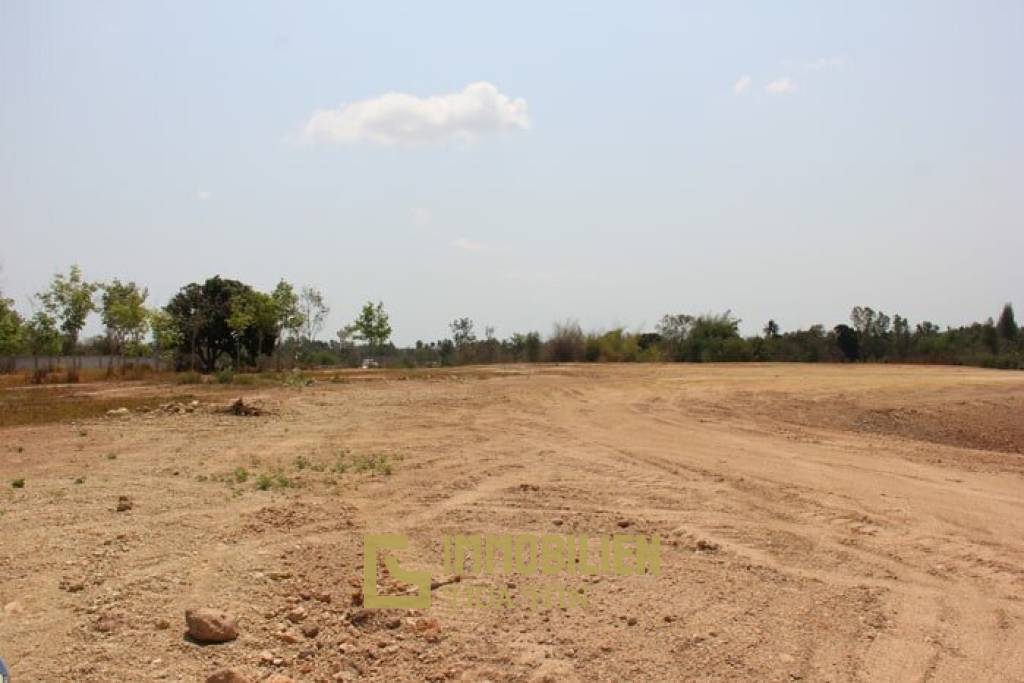 26 Rai of Amazingly Beautiful Land – Mountain and Sunset Views
