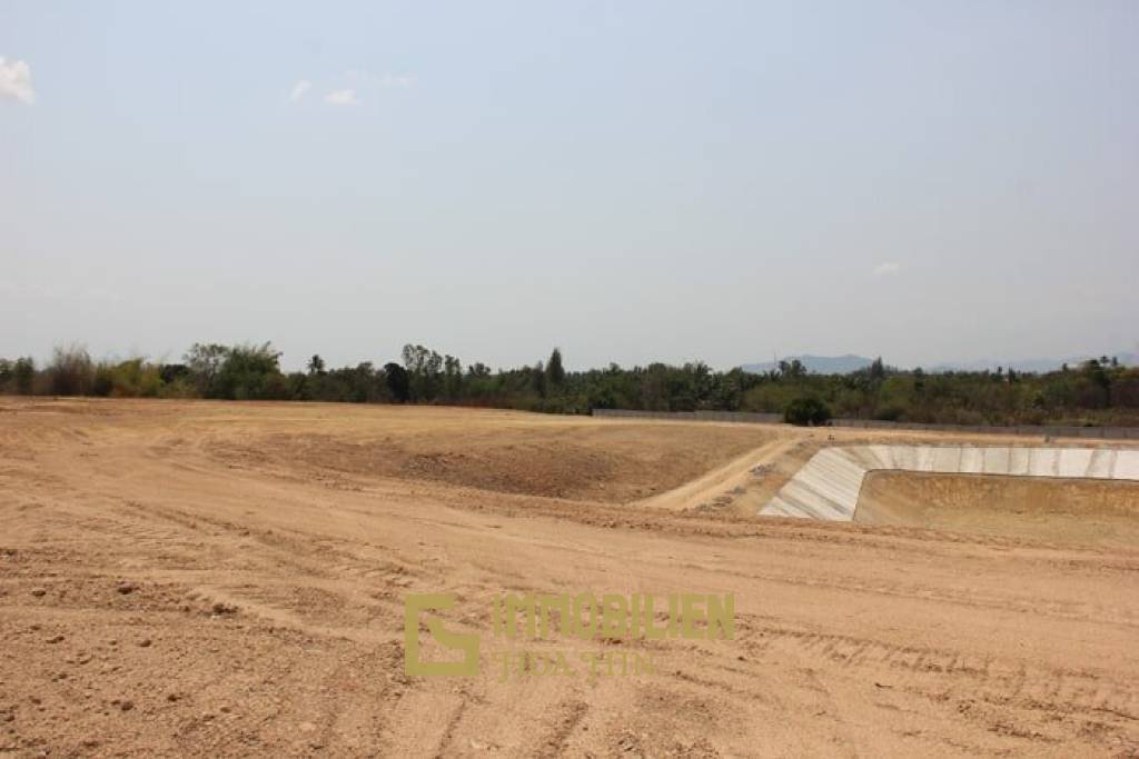 26 Rai of Amazingly Beautiful Land – Mountain and Sunset Views