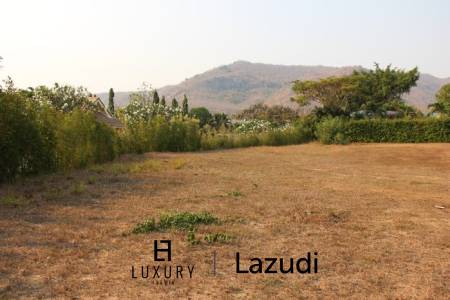 Land Plot for Sale at the Prestigious Baan Ing Phu