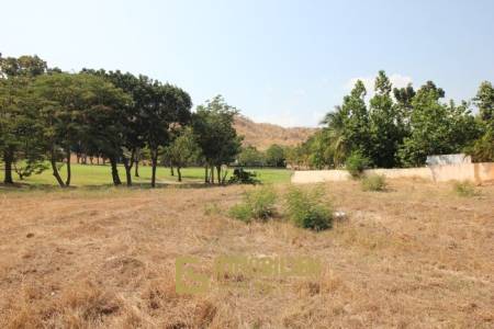 Land Plot for Sale at Palm Hills Golf Course