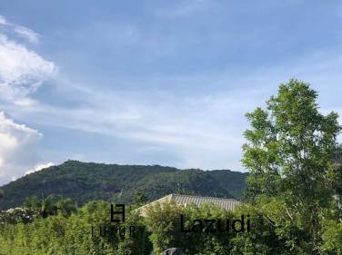Large Land Plot with Mountain Views (Baan Ing Phu)