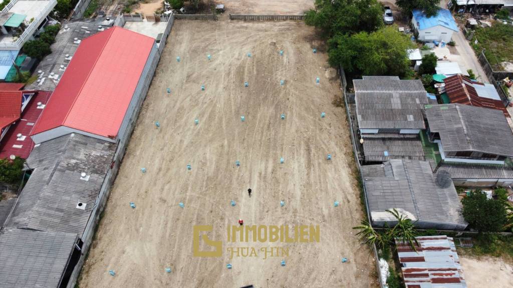 Absolute Beachfront Land Close to the Novotel in Cha Am