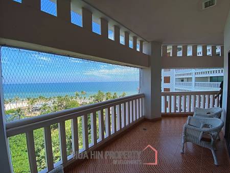 Dusit Thani Condominium - Fully Modernised Luxury 2 Bed Condo