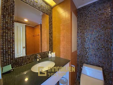 Dusit Thani Condominium - Fully Modernised Luxury 2 Bed Condo