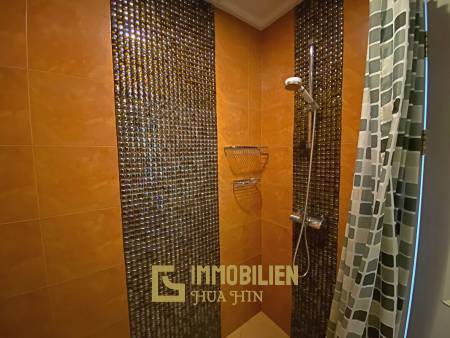 Dusit Thani Condominium - Fully Modernised Luxury 2 Bed Condo