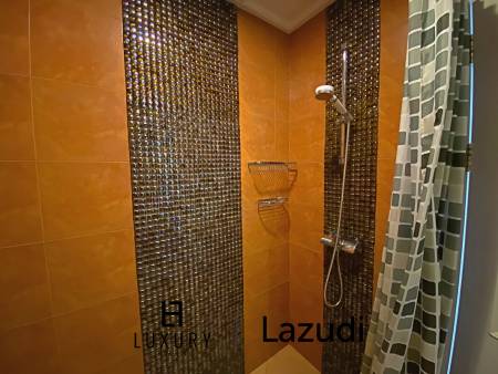 Dusit Thani Condominium - Fully Modernised Luxury 2 Bed Condo