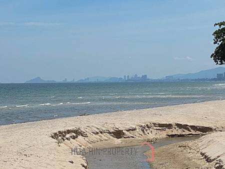 Dusit Thani Condominium - Fully Modernised Luxury 2 Bed Condo
