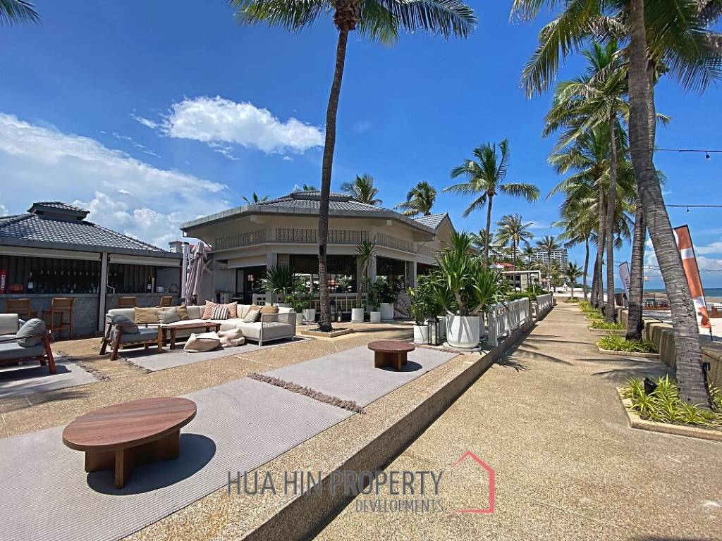 Dusit Thani Condominium - Fully Modernised Luxury 2 Bed Condo