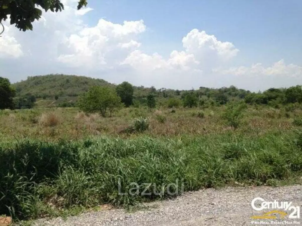 Very nice location, only 10 minutes to the beach