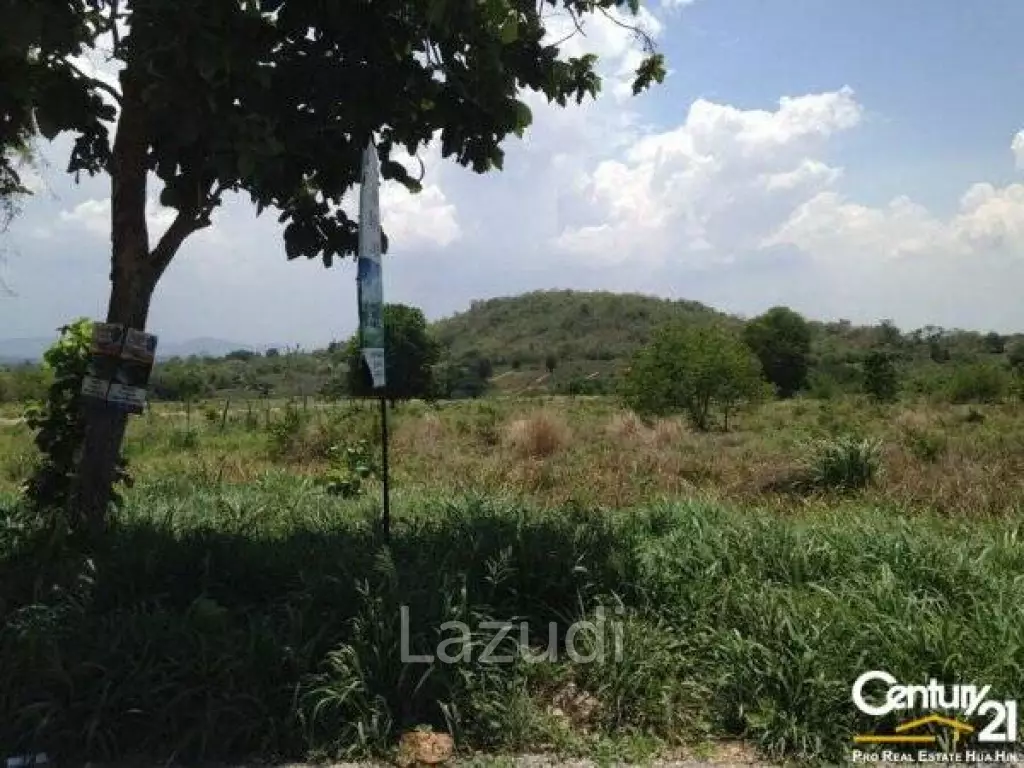 Very nice location, only 10 minutes to the beach