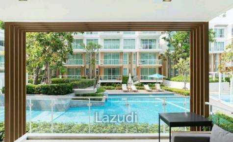 Beautiful 1 Bedroom Pool View Condo