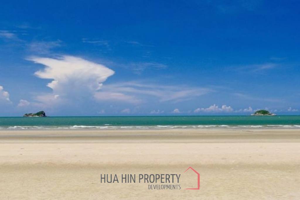 Beautiful 1 Bedroom Pool View Condo