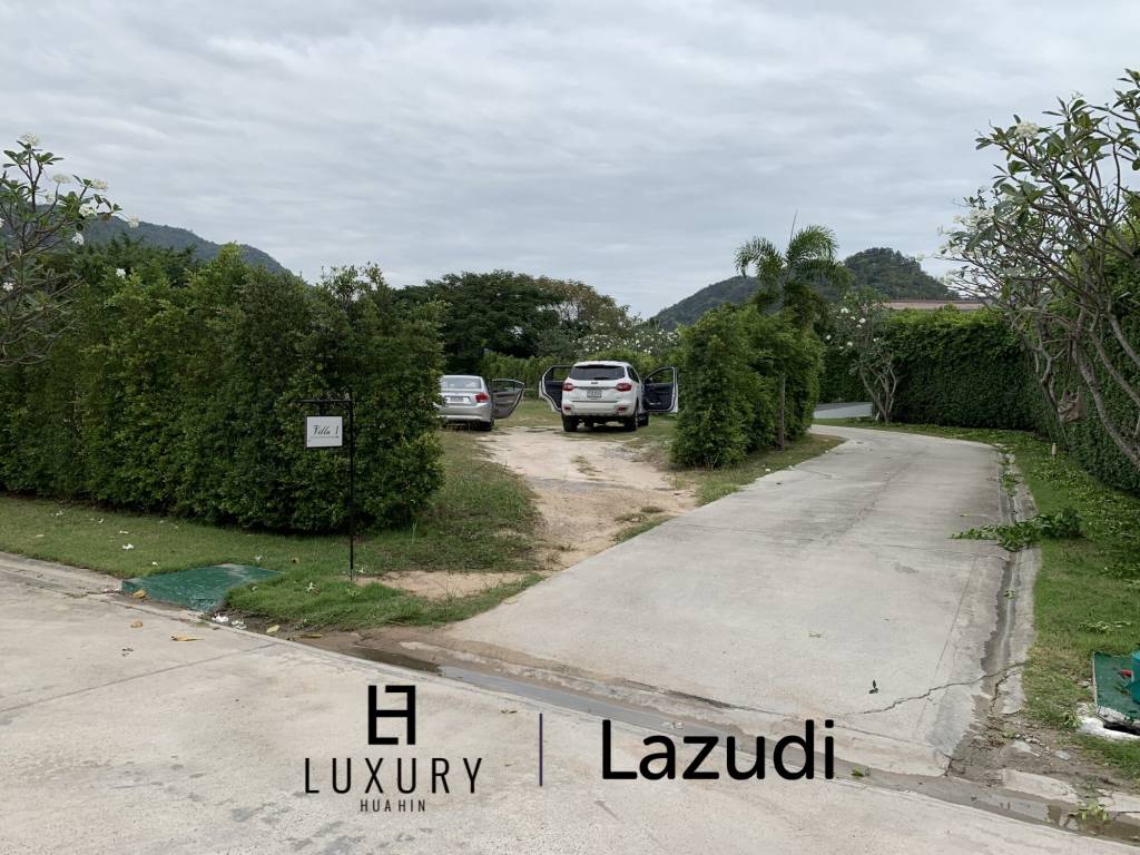 1 Rai of Land for Sale in Exclusive Estate