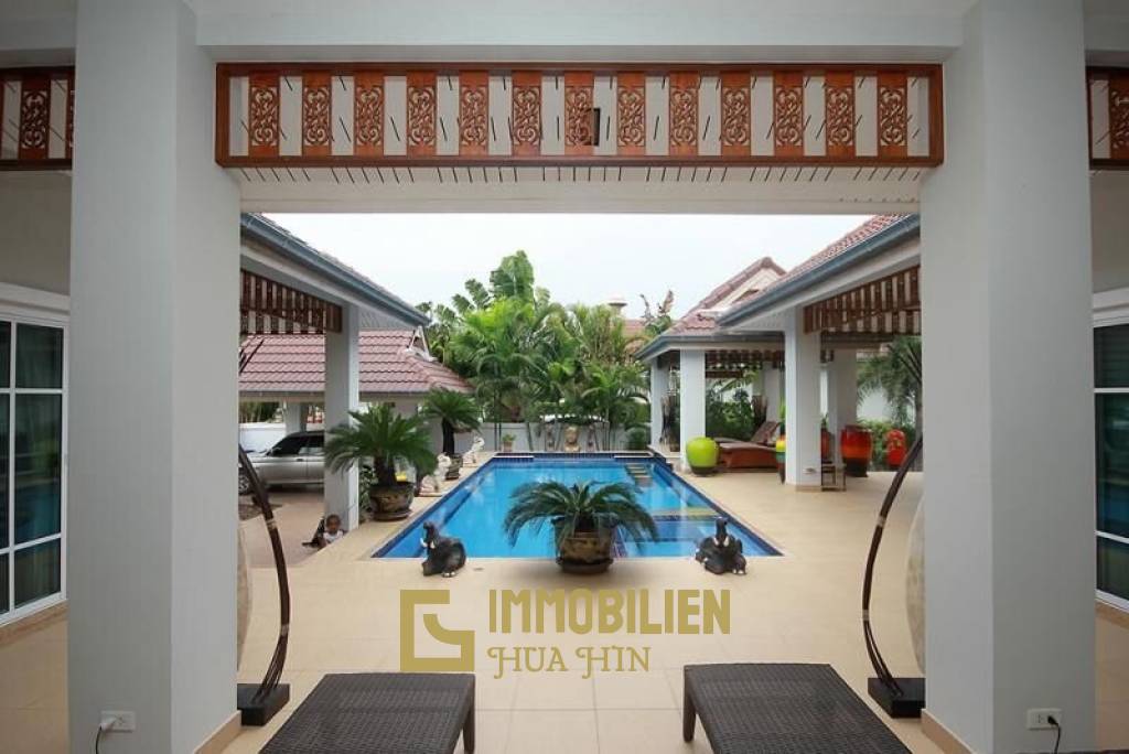 4 Bedroom Pool Villa