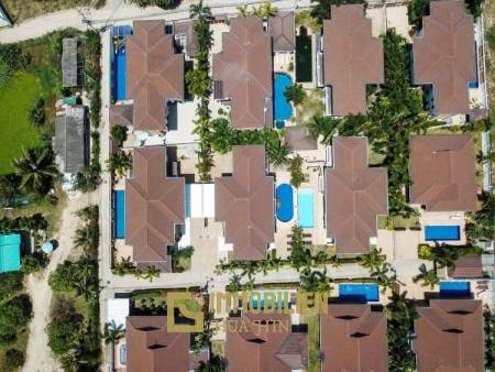 Preiswerte einstöckige 4 Schlafzimmer Pool Villa