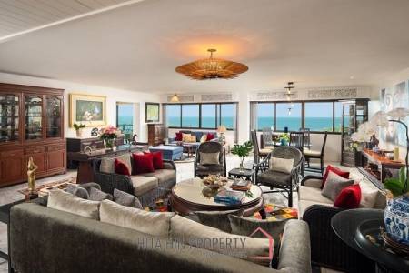 Absolute Beachfront 3 Bed Condo