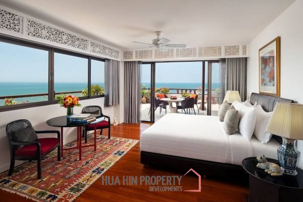 Absolute Beachfront 3 Bed Condo