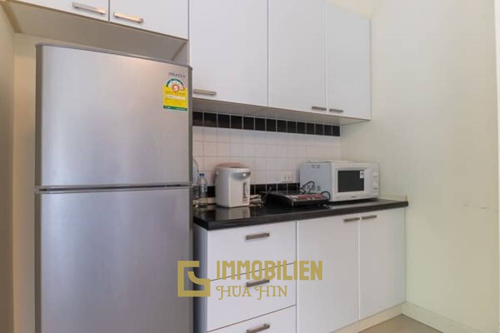 Gutes Preis-Leistungs-Verhältnis 1 Schlafzimmer-Eigentumswohnung in der Stadt