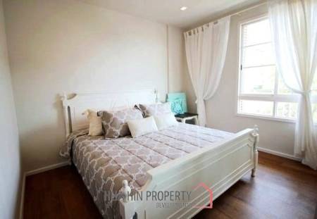 Beautiful 1 Bed Condo at Autumn
