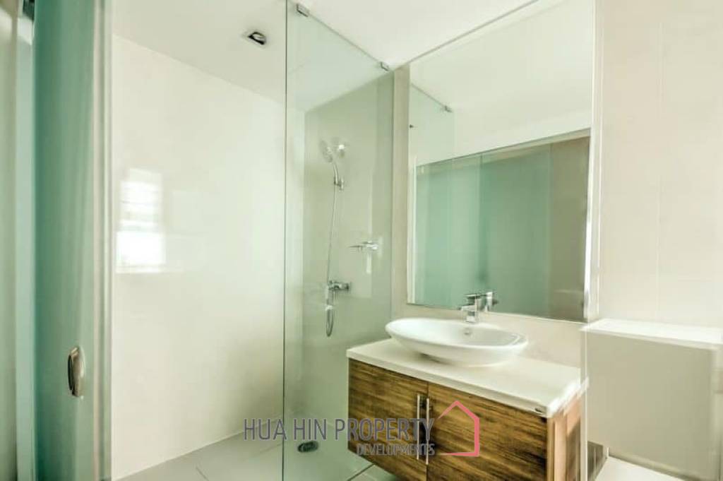 2 Bed Condo at My Resort