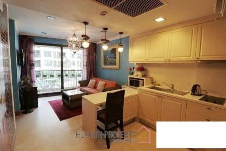 1 Bed Condo with Pool View at Marrakesh