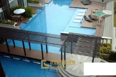 Tira Tira Condo: 2 Schlafzimmer-Eigentumswohnung mit Poolblick