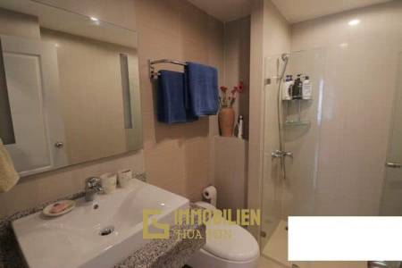 Tira Tira Condo: 2 Schlafzimmer-Eigentumswohnung mit Poolblick