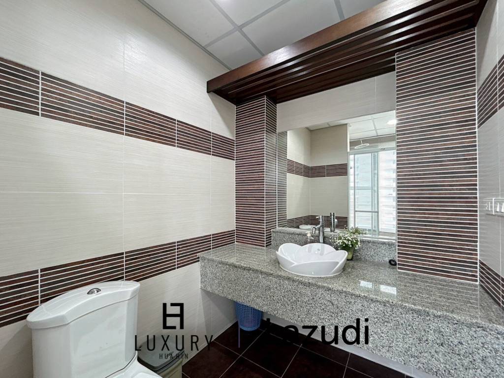 121 metro cuadrado 2 ` 2 Baño Condominio de Venta