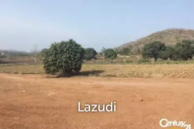 Beautiful Countryside Land with Sea View to build 1, 2 or up to 8 houses