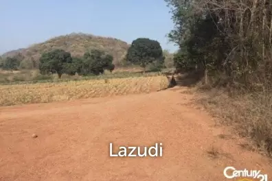 Beautiful Countryside Land with Sea View to build 1, 2 or up to 8 houses