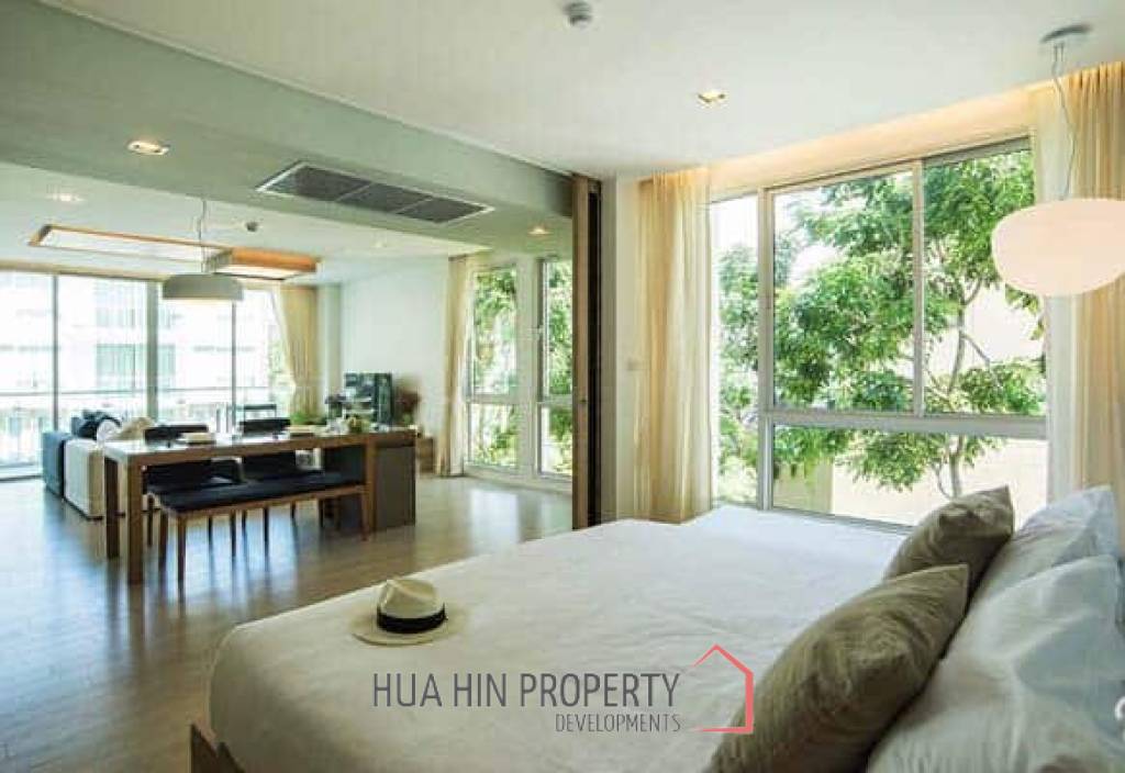 2 Bed Luxurious Condo at Wan Vayla