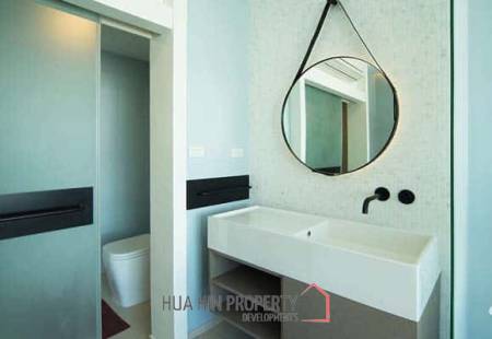 2 Bed Luxurious Condo at Wan Vayla
