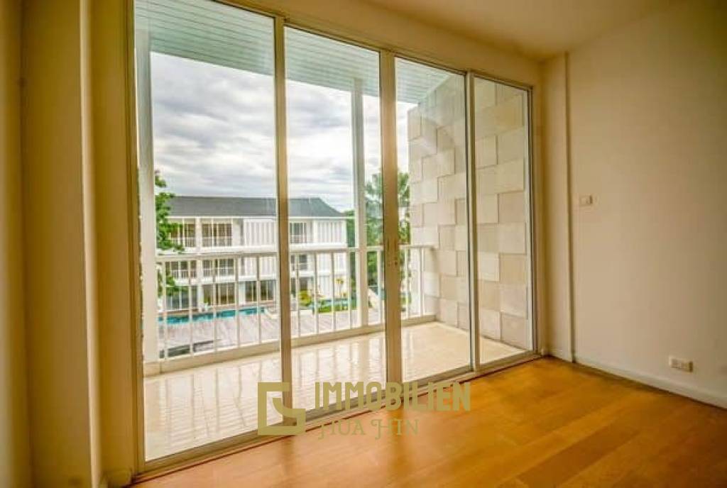 Luxurious 2 Bed Condo at Malibu Khao Tao