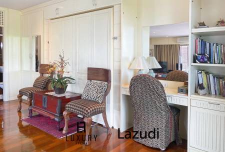 Amazing Beachfront 2 Bed Condo