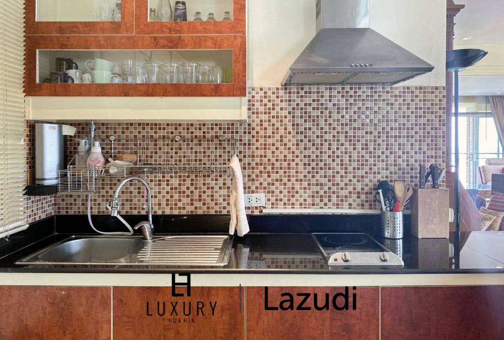 Amazing Beachfront 2 Bed Condo