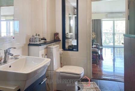Amazing Beachfront 2 Bed Condo
