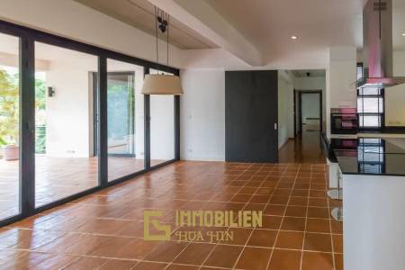 Hua Hin: 2 Schlafzimmer-Eigentumswohnung in Khao Takiab