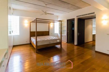 2 Bed Condo in Khao Takiab