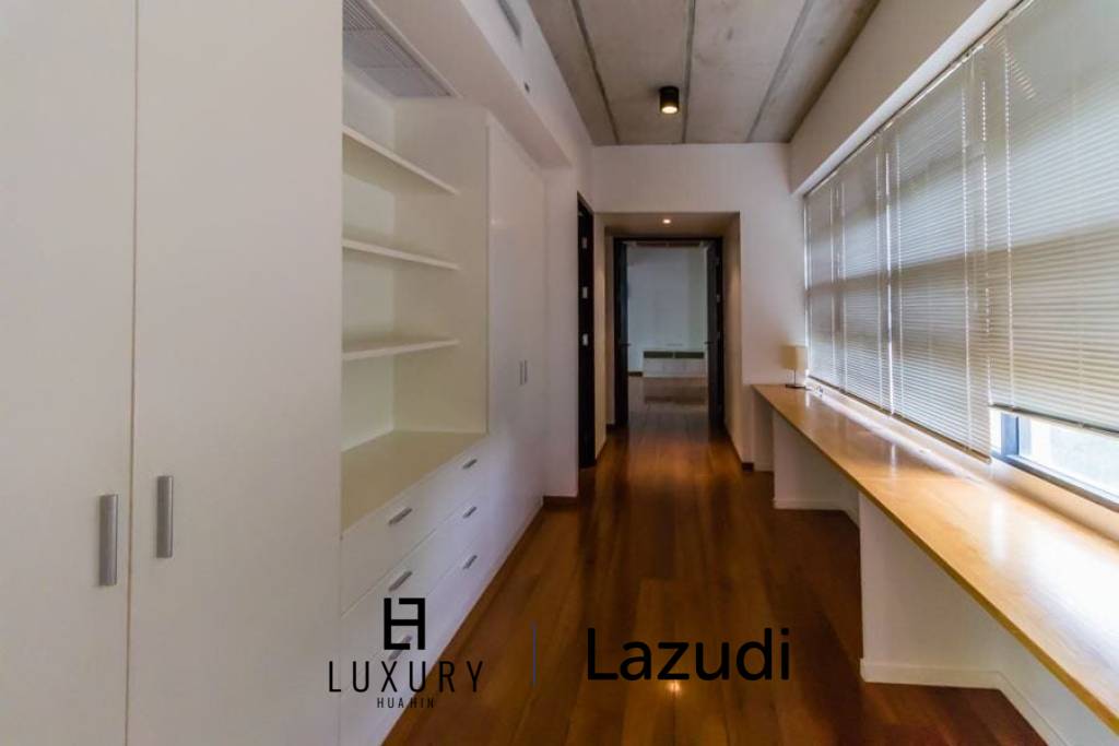 2 Bed Condo in Khao Takiab