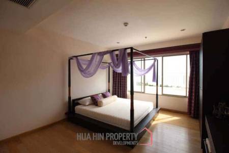 4 Bed Luxury Penthouse condo at Boathouse