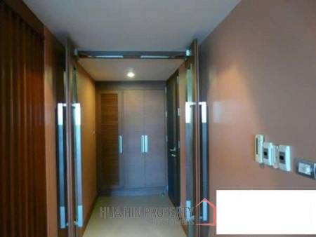 Absolute Beachfront 4 Bed Condo for Sale at Baan Chay Talay
