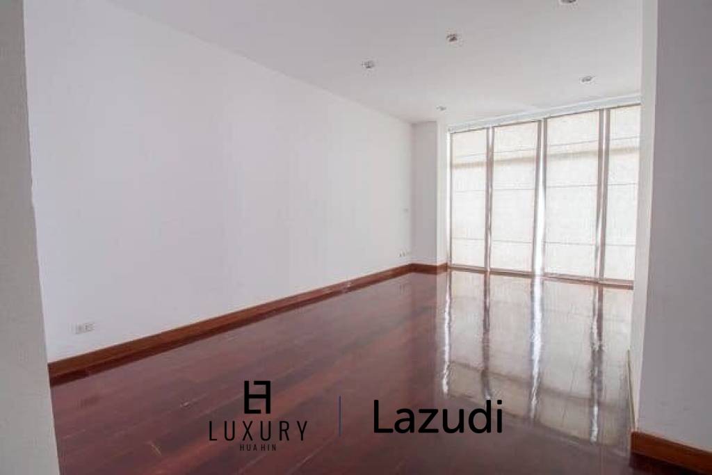 333 metro cuadrado 4 ` 4 Baño Condominio de Venta