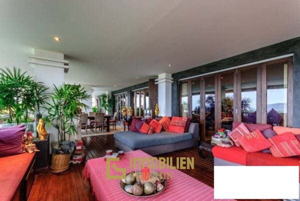 HUNSA CONDO: Amazing 6 Bed Condo with sea, mountain, town and pool views