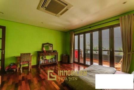 HUNSA CONDO: Amazing 6 Bed Condo with sea, mountain, town and pool views